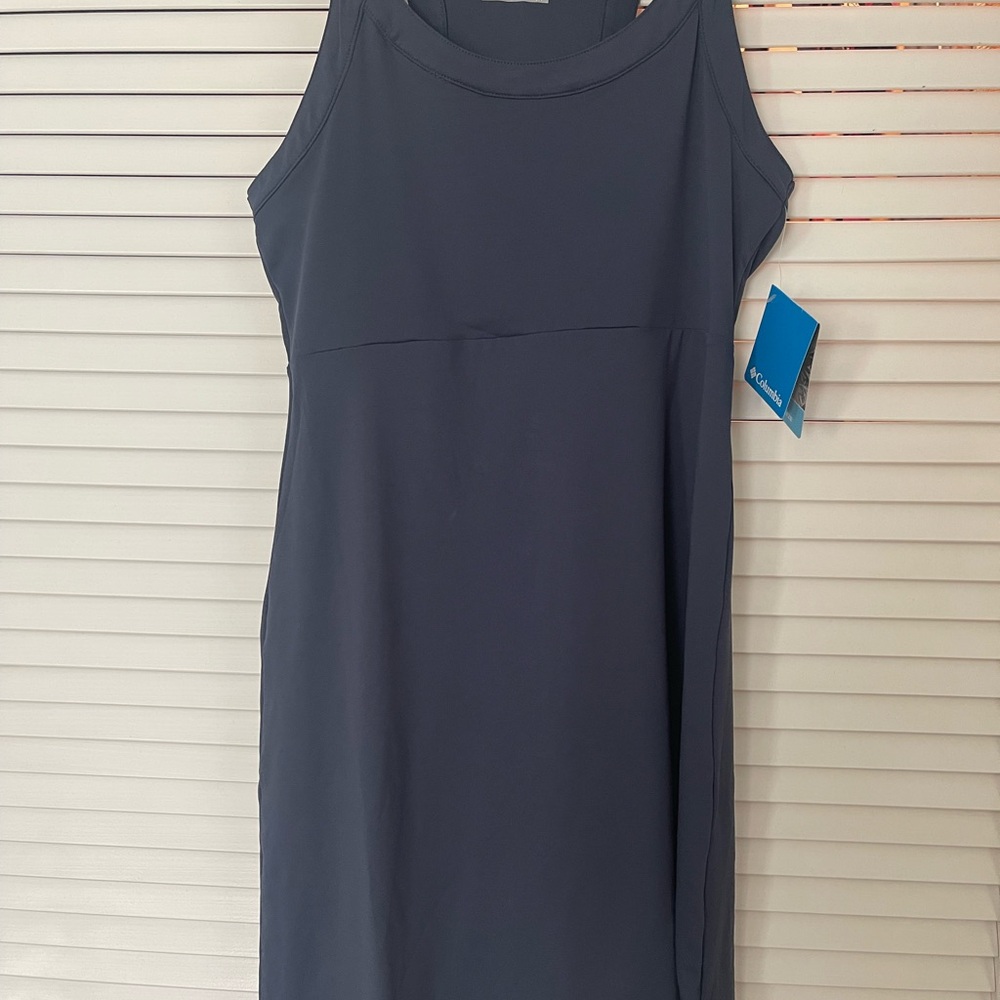Columbia women’s Active Dress Cold Bay Omni freeze-Size Small Dark Blue-NWT